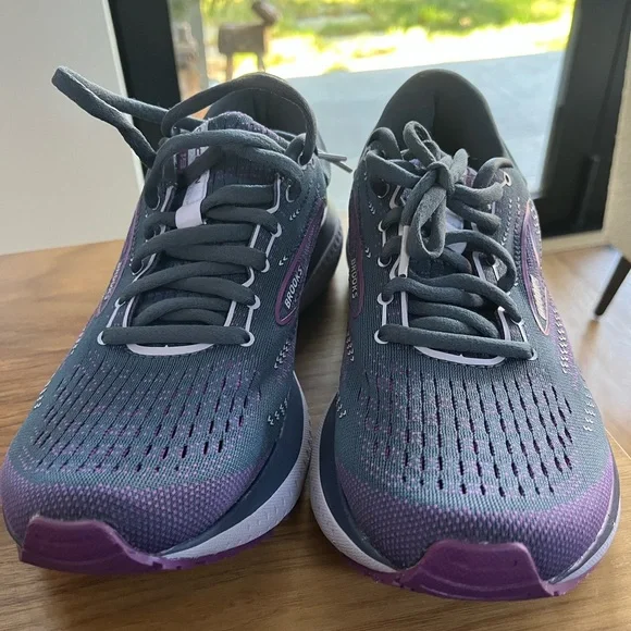 Brooks || Glycerin 19 Running Shoes || W 8.5/40 || brand new in box! - Picture 2 of 10